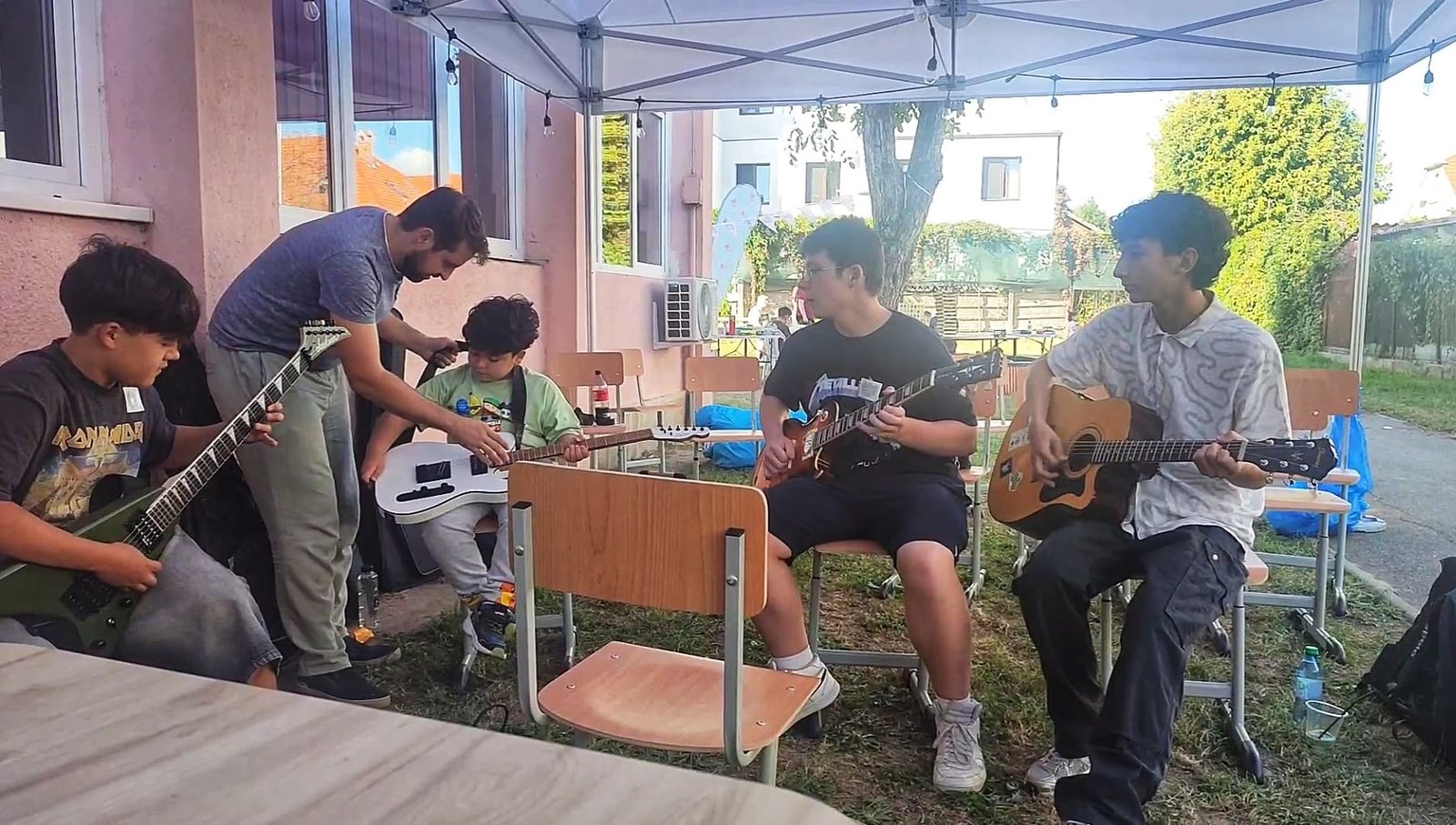 Guitar teaching